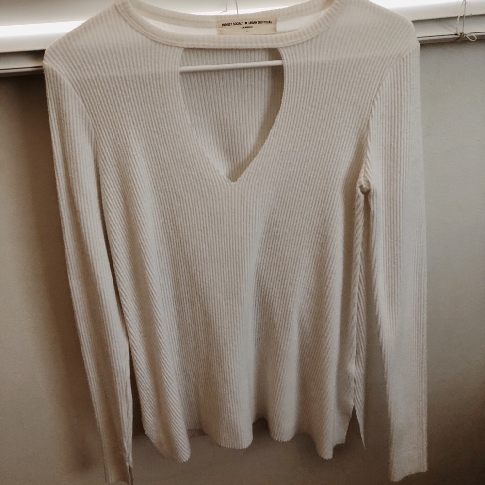 Urban Outfitters middle cut off white shirt